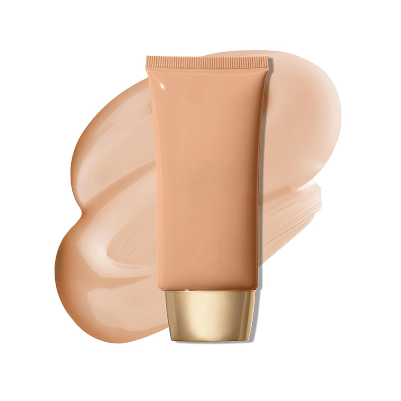 Легкий увлажняющий тональный крем с эффектом естественного сияния