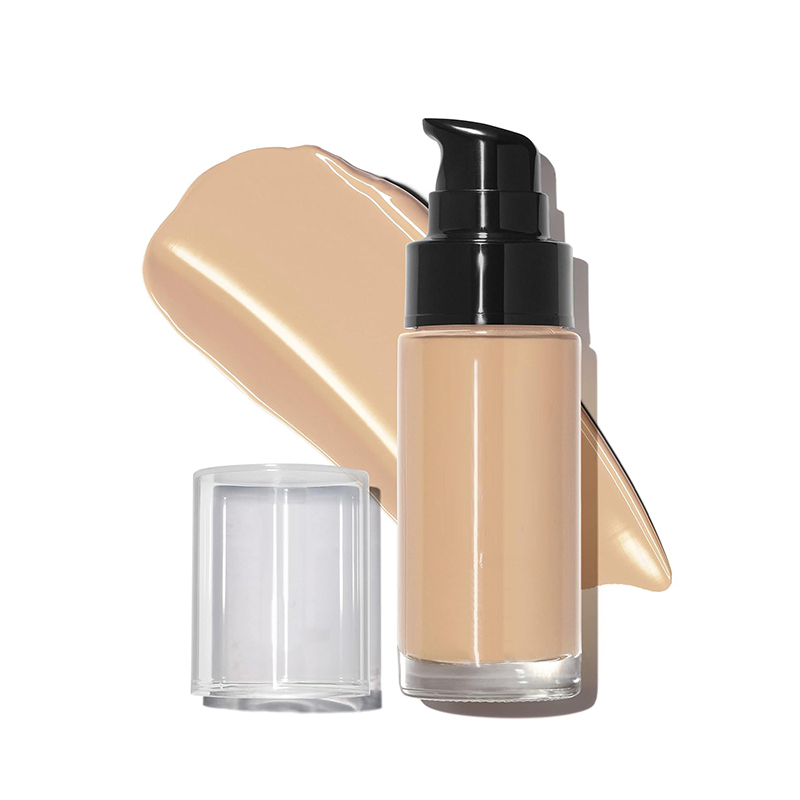 Стойкий жидкий матовый тональный крем без масла